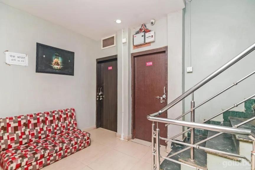 Hotel Rameshwaram Ujjain Extérieur photo